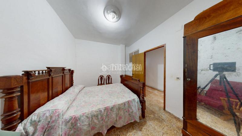 Foto e82a0343-cb61-4e51-8e00-f983e43ff8e6. Casa pareada casa en venta en Utiel