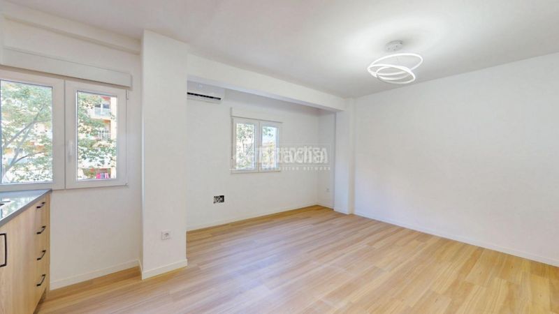 Foto b224f4b5-602c-4a22-a132-01952b878b63. Pis a Sant Antoni Valencia