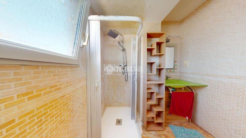 Foto c95a3ab5-7e87-450a-b6cd-4dd177b1047c. Pis a El Carme Valencia