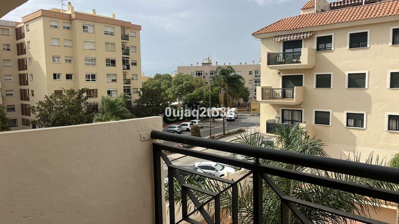 Foto c4edaec2-8166-4ab8-9355-aeaa2890a834. Dúplex en Huerta Nueva Estepona