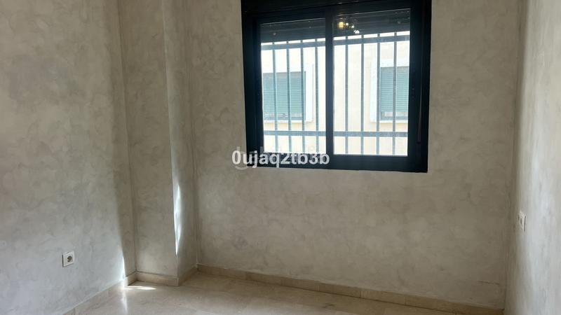 Foto 3aaf51fc-1dca-4d28-a1b0-c2369f52a1f8. Zweistöckige wohnung mit pool in Huerta Nueva Estepona