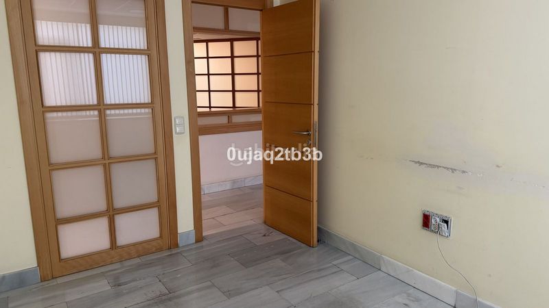 Foto 22a08934-c230-4311-b179-a6519295a194. Oficina en Playa Bajadilla - Puertos Marbella