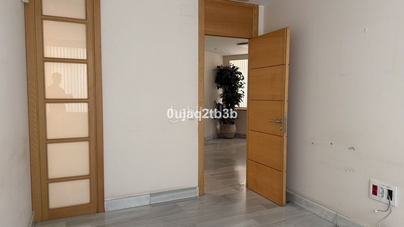 Foto 2f192b1d-9d87-4f03-8783-7b402a5628a5. Oficina en Playa Bajadilla - Puertos Marbella