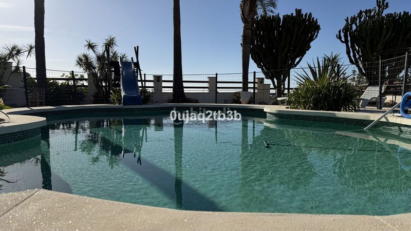 Foto 3ffc6cd9-40d2-4b66-9c07-4984e442b799. Terreny residencial a Las Lomas Estepona