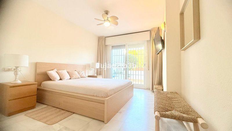Foto 17b005c8-6d2d-4030-8a4d-601b7a163f50. Planta baixa amb aparcament piscina a Nagüeles Alto Marbella