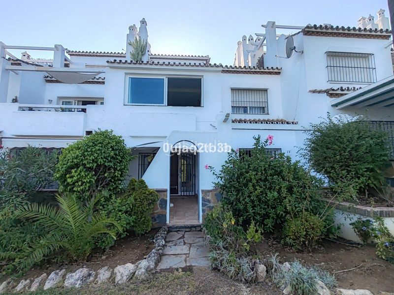 Foto 6874cb6b-19c3-429e-9081-d262fa4f1ca4. Planta baixa amb aparcament piscina a Nagüeles Alto Marbella