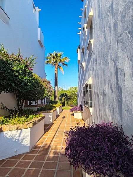 Foto 9bb40d14-ec98-46dd-aced-173958bbdc09. Planta baixa amb aparcament piscina a Nagüeles Alto Marbella