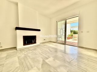 Ground floor in Nueva Andalucía centro