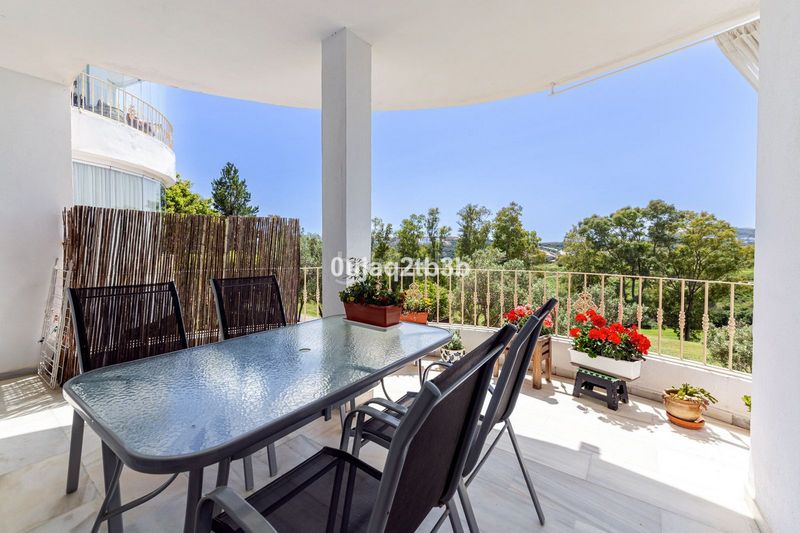 Foto 05a3d5b5-715a-4a21-987e-b1cd285137f1. Apartament amb piscina a Estepona golf Estepona