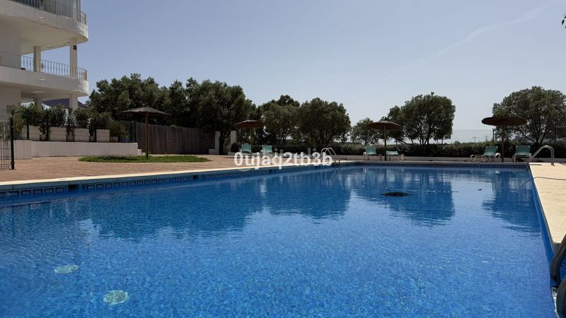 Foto 250be34e-843b-49d6-afa5-80941bc1612e. Apartament amb piscina a Estepona golf Estepona