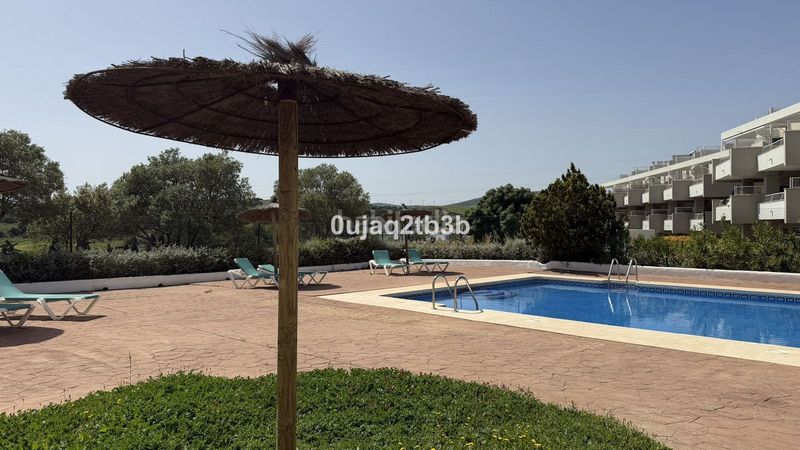 Foto 79bc478b-824b-46cc-9412-15a8239208bc. Apartament amb piscina a Estepona golf Estepona
