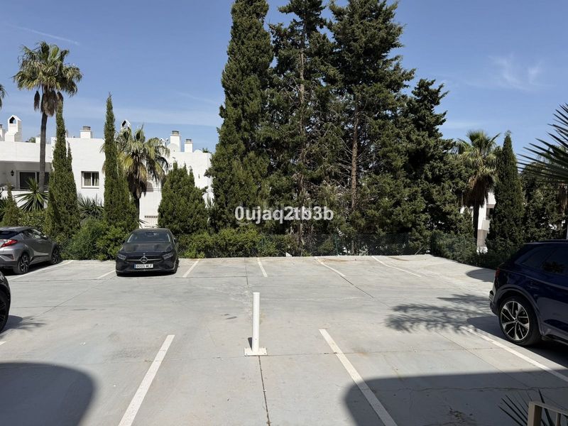 Foto e78d9d3b-8f67-4780-8d50-332b6085b063. Apartament amb piscina a Estepona golf Estepona