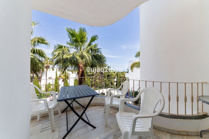 Foto efc0496d-1bd1-4660-81c8-375e34ba64e5. Apartament amb piscina a Estepona golf Estepona