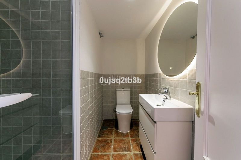 Foto b0d50ad5-fc70-4ede-a62e-955d1587f7e0. Lloguer casa adossada amb aparcament piscina a Paraiso - Barronal Estepona