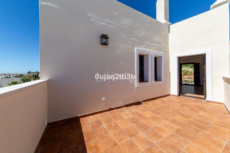 Foto d43114c5-6f44-463c-bb1e-c1c406947828. Lloguer casa adossada amb aparcament piscina a Paraiso - Barronal Estepona