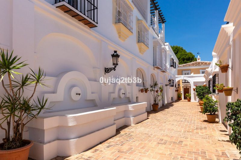 Foto d4077660-ddd6-4115-954c-0fe10d761ae4. Casa adosada en Aloha Marbella