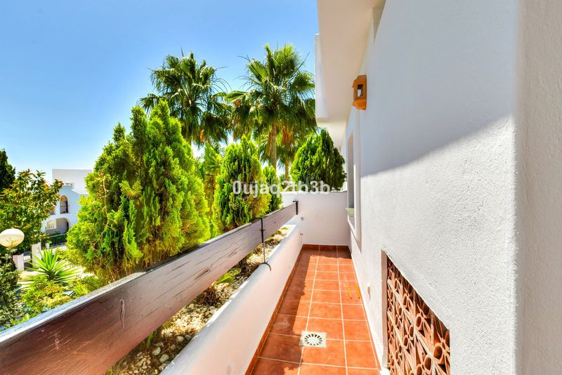 Foto 6310135d-1ff8-43fa-a837-cc044107c039. Apartament amb aparcament piscina a Aloha Marbella