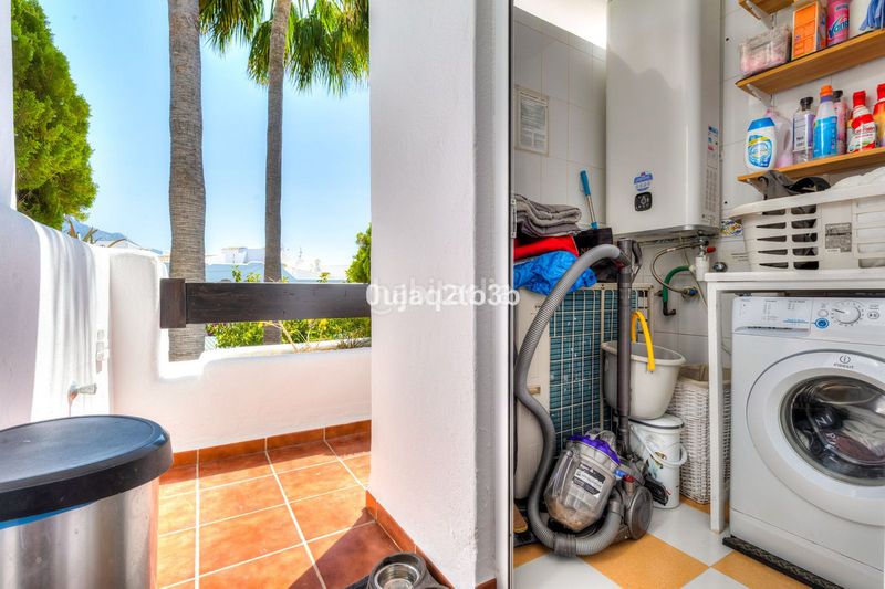 Foto d40ada6b-f6aa-4f70-bd2b-a84977ae8a67. Apartament amb aparcament piscina a Aloha Marbella