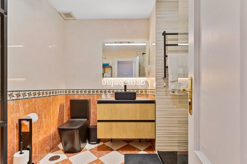Foto 206a0f28-9b8c-4eca-847f-184d0a63d8cd. Appartement mit parking pool in Aloha Marbella