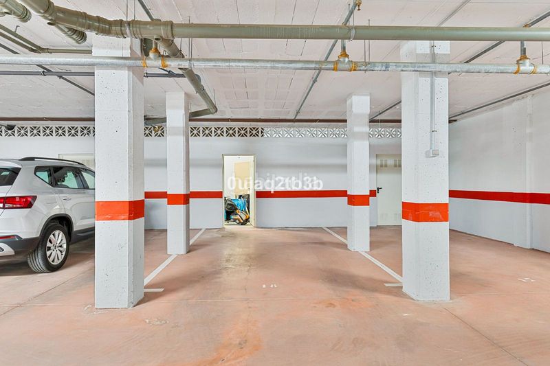 Foto ec167fa6-6472-4ee6-a8d2-bbe5c8726bb6. Appartement mit parking pool in Aloha Marbella