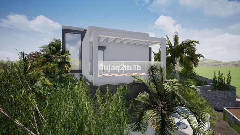 Foto cc3aa45e-1e94-471a-ac06-53148031d466. Wohngrundstück in El Rosario - Ricmar Marbella