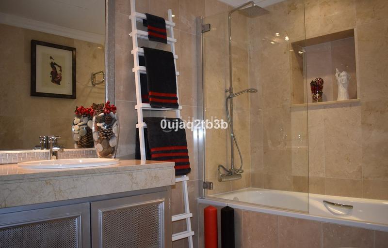 Foto 88f2bc25-f593-4a86-8e88-06d0c3a8d9b8. Maison jumelée avec piscine dans Aloha Marbella