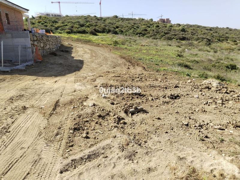 Foto e0fd1b66-fa8a-48c6-925b-cde1f0408e99. Residential plot in Casares golf - Casares del sol Casares