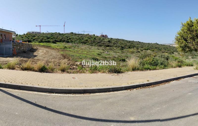 Foto b660b729-675e-4ae5-b3b5-a5d1b3f6d178. Terreno residenziale in Casares golf - Casares del sol Casares
