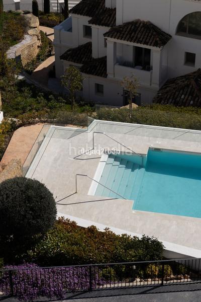 Foto 84243f70-eea1-430c-bc4a-7bf917541e2b. Apartament amb aparcament piscina a Los Naranjos Marbella