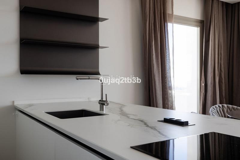 Foto 1cd41e75-2eb5-4e26-8a0d-464cd40c4961. Apartment with parking pool in Los Naranjos Marbella