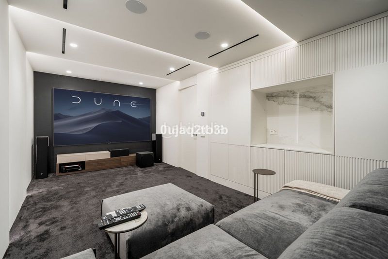 Foto c45b0f63-6234-4648-b69b-405f7bd535b4. Chalet en Sierra Blanca Marbella