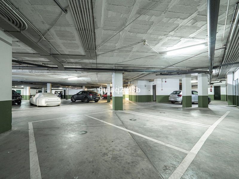 Foto ea470b6f-f4dc-4959-bf1a-f9e0a0a9b757. Apartamento en Puerto Banús Marbella