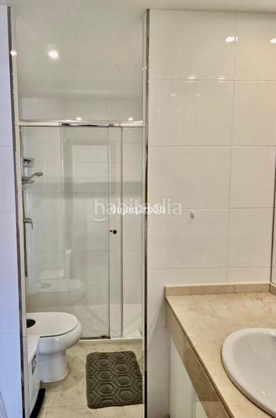 Foto affb0857-7961-4c1d-a72e-d97df804ea58. Lloguer pis amb aparcament piscina a La Concha - Resina Golf Estepona