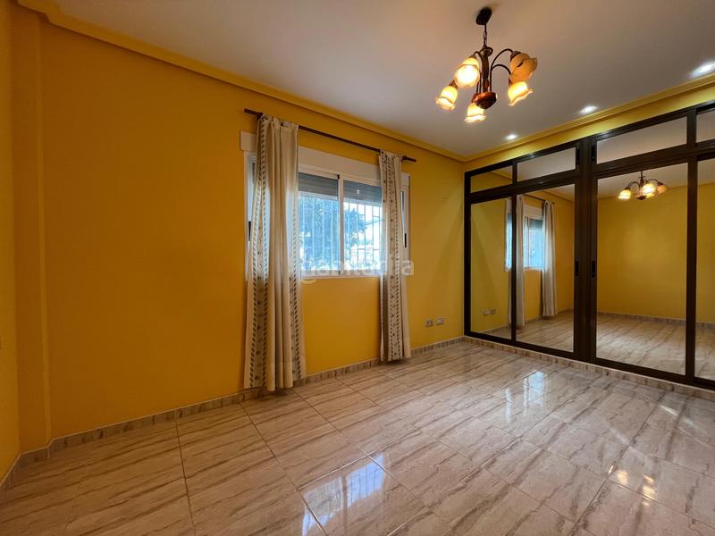 Foto 30d97ed0-fba1-45c3-9174-3555373720bd. Casa chalet en Sol y Luz san vicente del raspeig en Sant Vicent del Raspeig