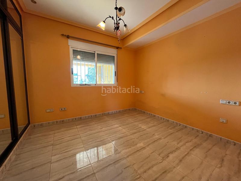 Foto b6ed4c38-2236-4748-ba18-15085f6fb87e. Casa chalet en Sol y Luz san vicente del raspeig en Sant Vicent del Raspeig