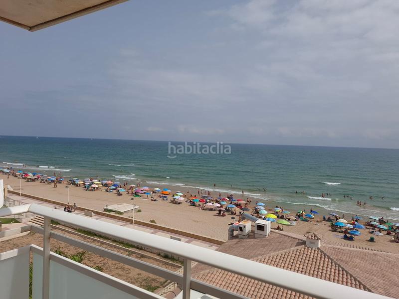 Foto 1dd899f7-d1e9-45af-a128-de53ae269963. Piso apartamento de ensueño en primera línea de playa en daimuz en Daimús