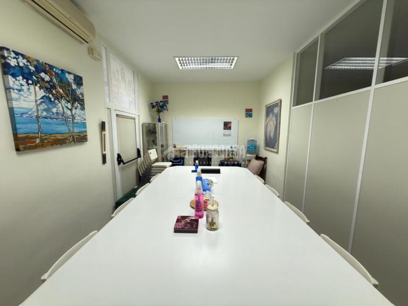 Foto 43490b1c-1ad1-4ca1-9719-f1b8e4d683e8. Büro in Fuente del Berro Madrid