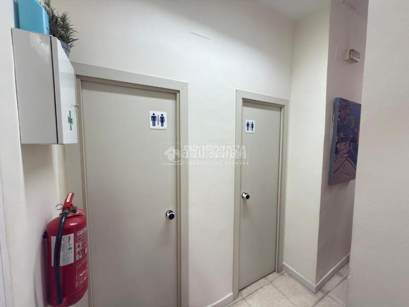 Foto 5e0ead0b-54d1-4b1d-9fe3-d77e3a02d0f3. Büro in Fuente del Berro Madrid