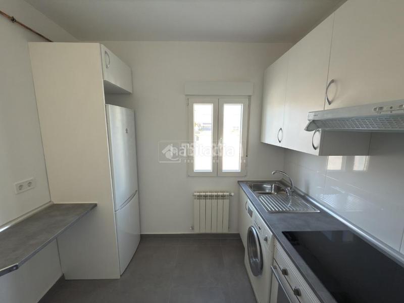 Foto fdc84dcb-938e-423a-88be-6e2d9ffe51c8. Alquiler piso  en alquiler en Fuente del Berro Madrid