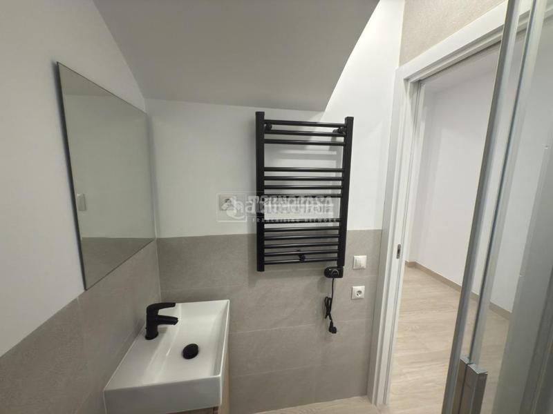 Foto 9eaffb3a-fcda-4536-826d-73ab658a4132. Etagenwohnung in Fuente del Berro Madrid