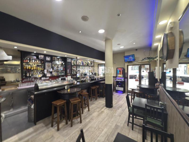 Foto 6574cfce-cb14-4d5d-b2f7-4a213092205e. Local comercial  en venta en Fuente del Berro Madrid