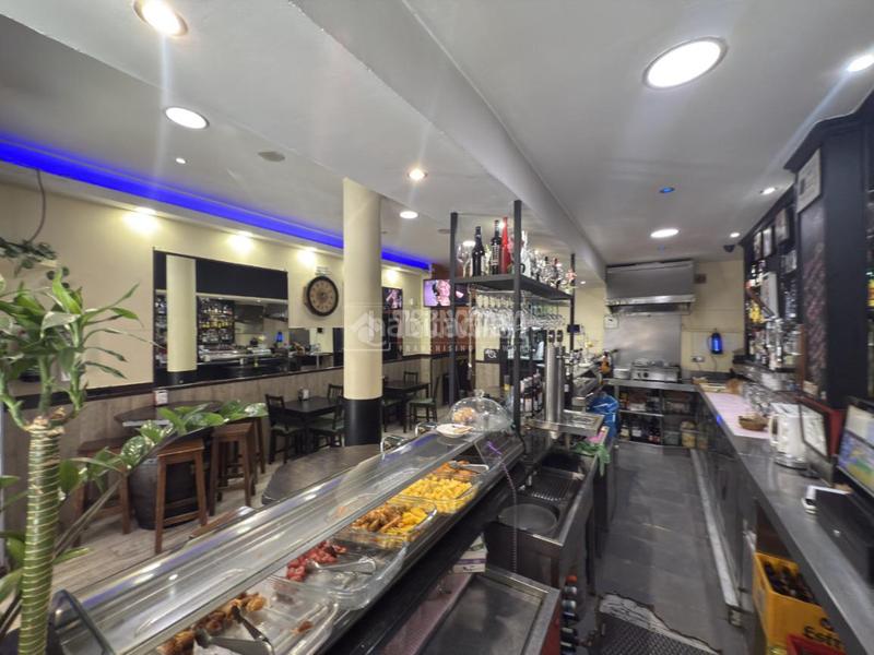 Foto f29ee30e-ae0b-4dfb-8530-7cd74474f3a8. Local comercial  en venta en Fuente del Berro Madrid