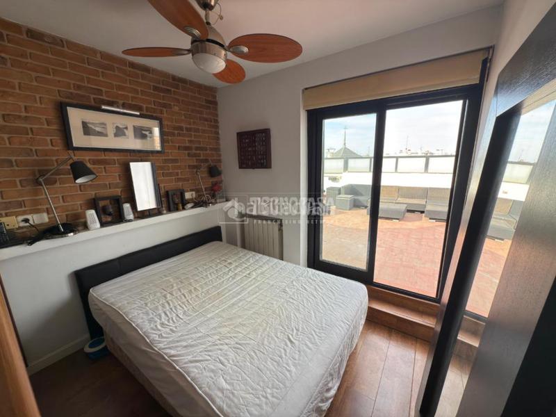 Foto 1deaa38a-e79e-4bec-8aac-dd70187d3132. Dachwohnung mit heizung in Fuente del Berro Madrid