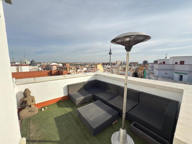 Foto 53031e5c-c6ce-44bc-b401-4354c63c6c91. Dachwohnung mit heizung in Fuente del Berro Madrid