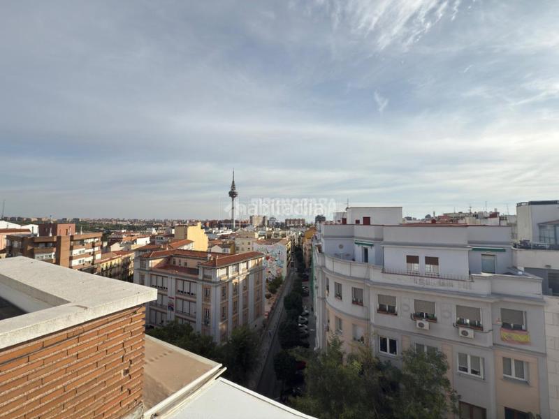 Foto 92d6a3c7-0ba6-49d7-a07d-c8ecf98ab9e6. Dachwohnung mit heizung in Fuente del Berro Madrid