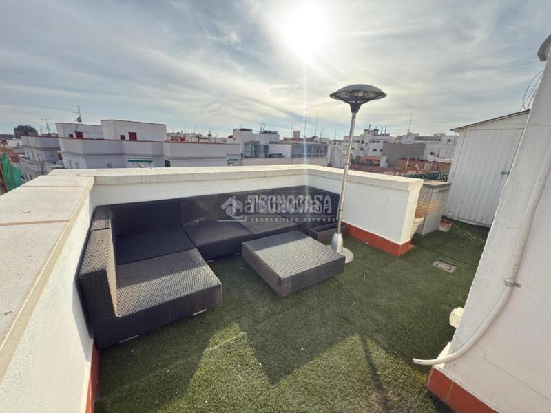 Foto ffefb61e-d4ec-4cfc-8820-11e5941d5265. Dachwohnung mit heizung in Fuente del Berro Madrid