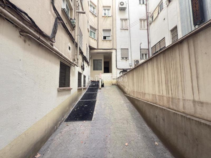 Foto 3ac4db07-ef8b-470c-a381-b6447970e095. Piso  en venta en Fuente del Berro Madrid