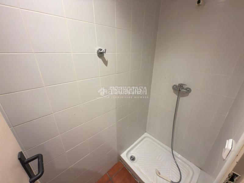 Foto 4ff3c712-b175-495f-bc81-fd2a85e351de. Piso  en venta en Fuente del Berro Madrid