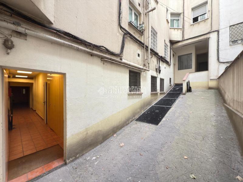 Foto ae2b0034-97cc-421d-82ed-983b8b2490c3. Piso  en venta en Fuente del Berro Madrid