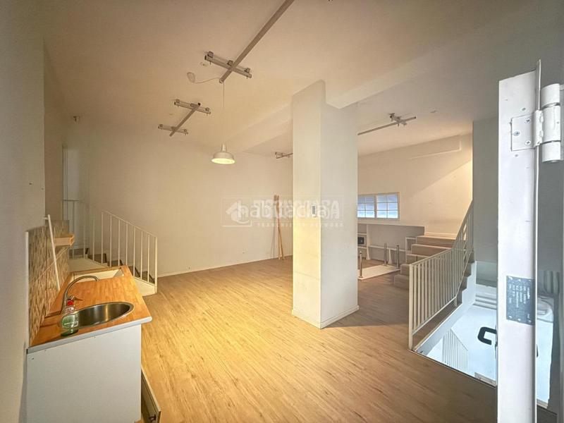 Foto 0cea1ec2-5c0e-42a1-bded-05cd220b9215. Piso  en venta en Fuente del Berro Madrid